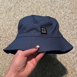 NWOT Jolyn Bucket Hat